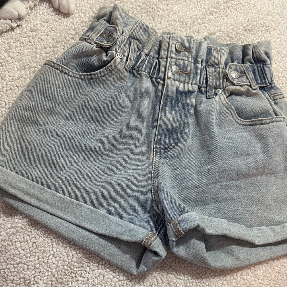 Almost Famous Light Wash Paper Bag Jean Shorts High-Waisted Casual